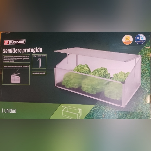 Greenhouse NWT Cold-Frame - Picture 3 of 11